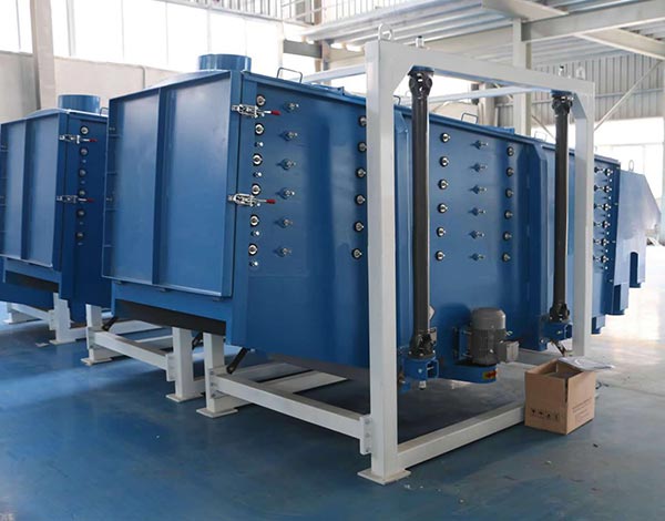 方形搖擺篩篩分現場